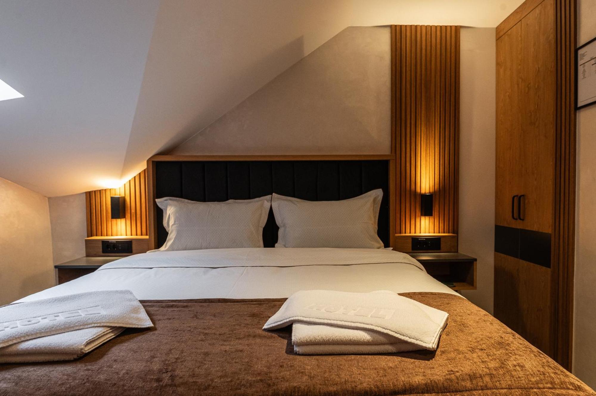 Hotel Astral Sabac Phòng bức ảnh