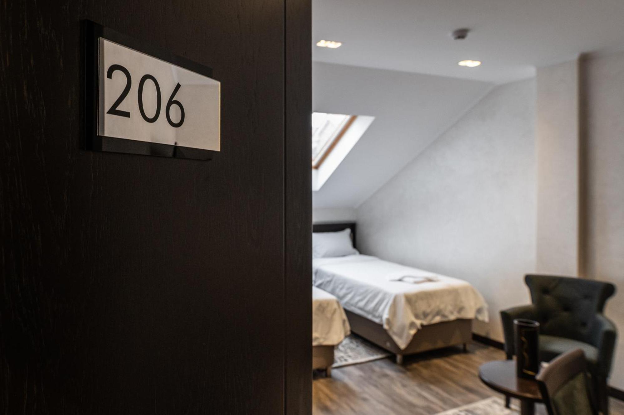 Hotel Astral Sabac Phòng bức ảnh