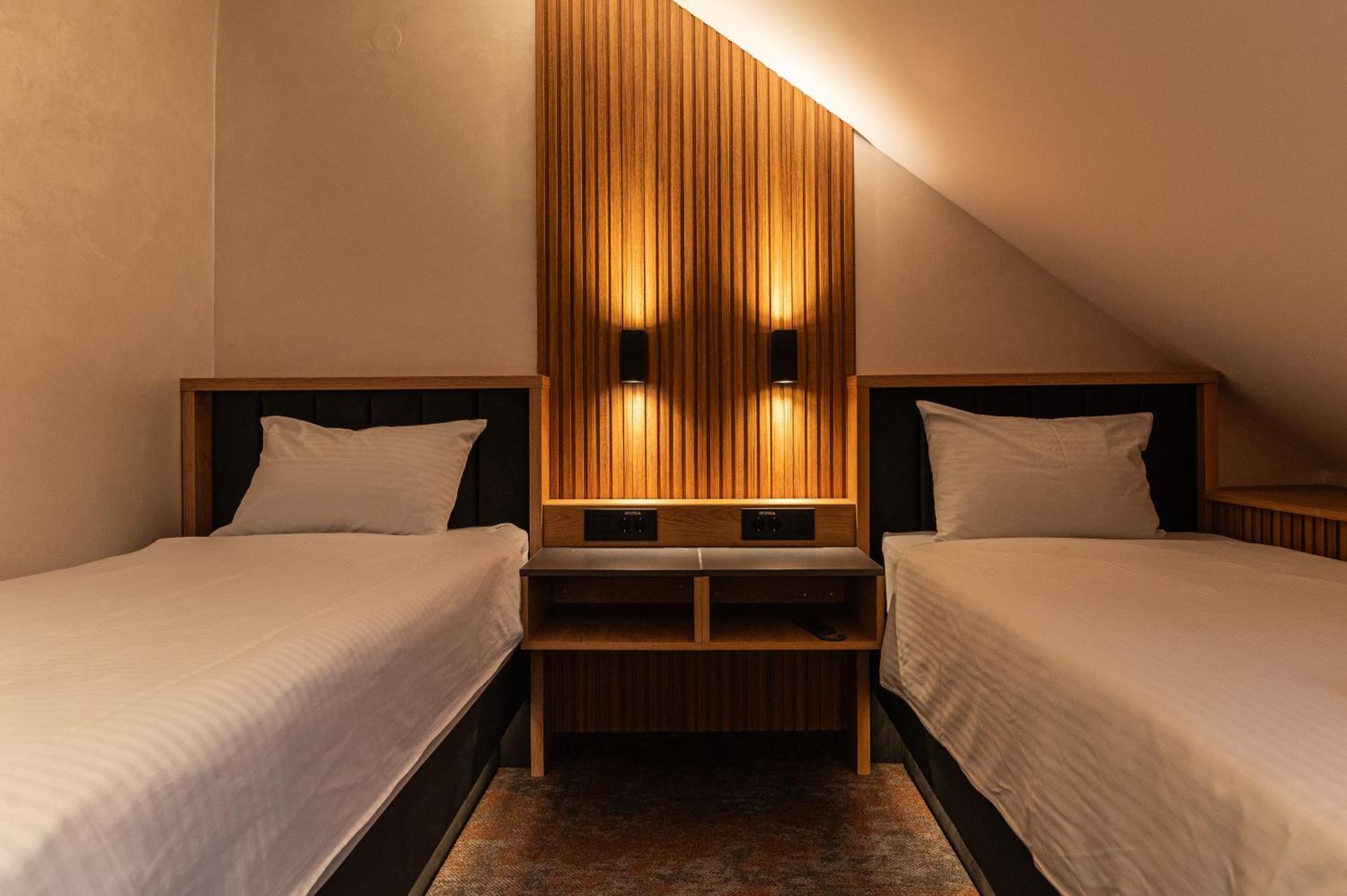 Hotel Astral Sabac Ngoại thất bức ảnh